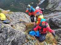 Českí a slovenskí horskí záchranári na jednom lane. (o pôsobení českých horských záchranárov na pôde Horskej záchrannej služby)