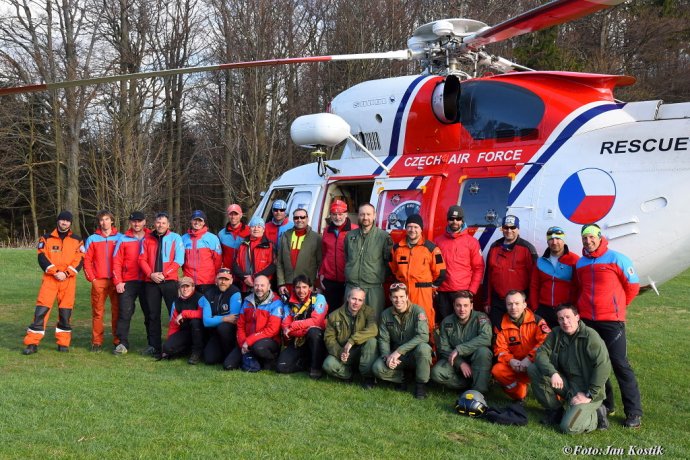 Fotogalerie J.Kostíka z výcviku s AČR