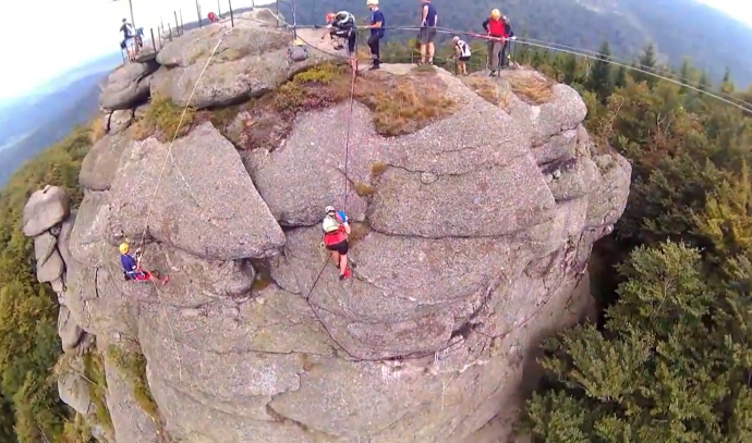 Mezinárodní závod horských záchranářů v Jizerských horách se blíží
