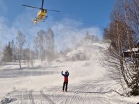 Tvrdé pády na tvrdý povrch