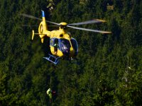 Horští záchranáři zasahovali v Jizerkách u ženy s alergickou reakcí
