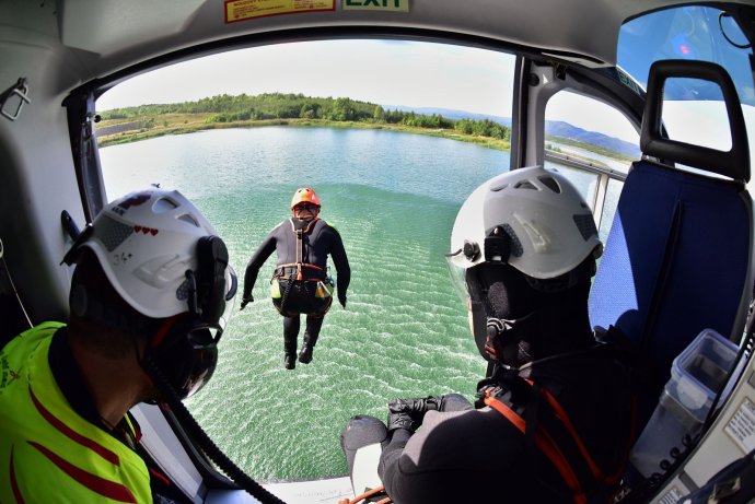 Cvičení zásahu na vodě