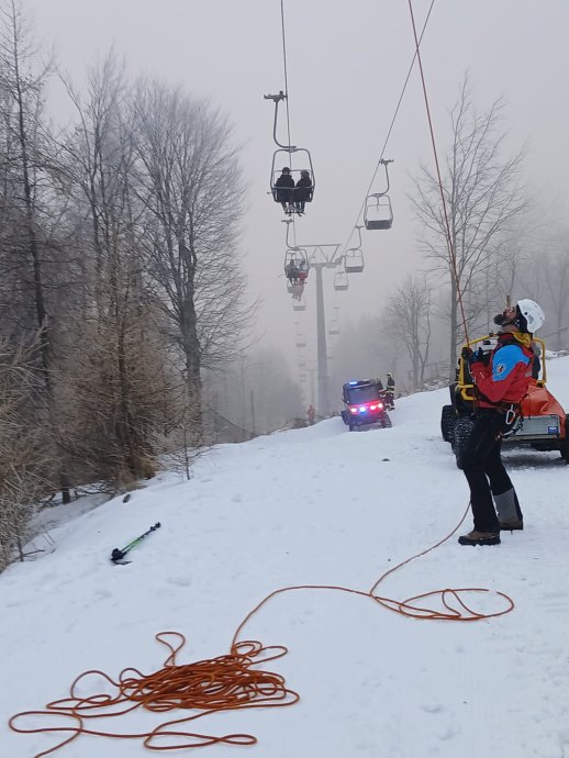 Lanovka na Telnici se zastavila