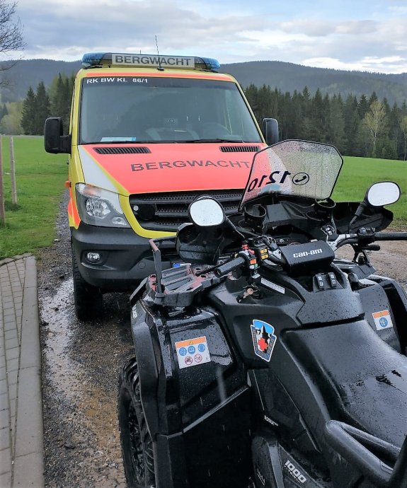 Záchranáři pátrali po muži v okolí Kraslic, zapojili se i kolegové z německé horské služby Bergwacht Klingenthal