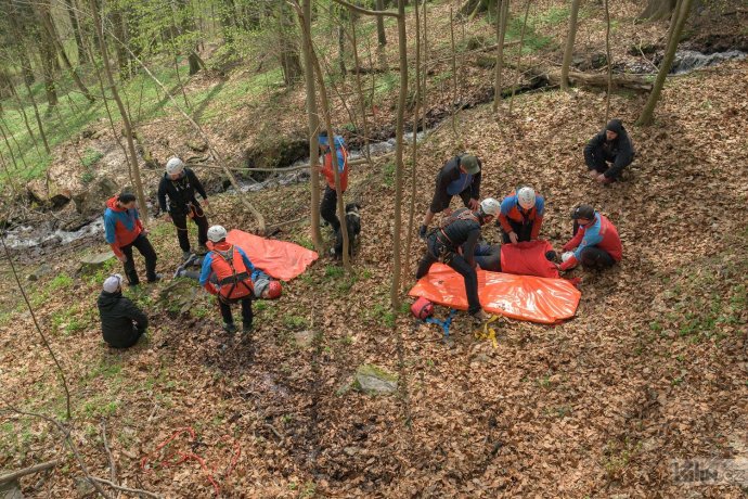 Dobrovolní záchranáři trénovali v Krkonoších
