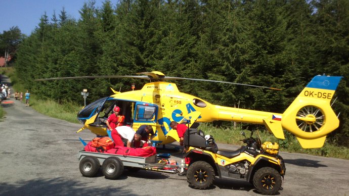 Členové HS museli zachránit dva paraglidisty