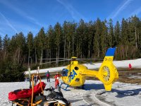 Lipno a dva senioři v obtížích