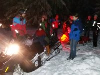 Vyprošťování zapadlých vozidel v Krušných horách