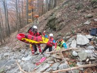 Pád ze stezky v Beskydech