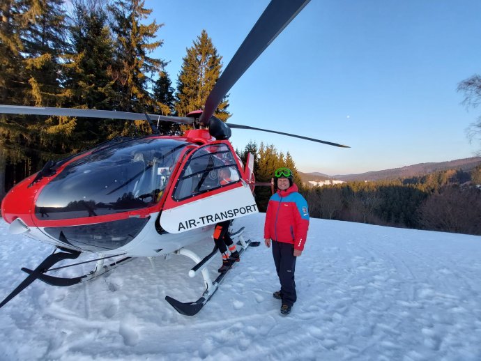 Vrtulník z Trenčína letěl do Beskyd