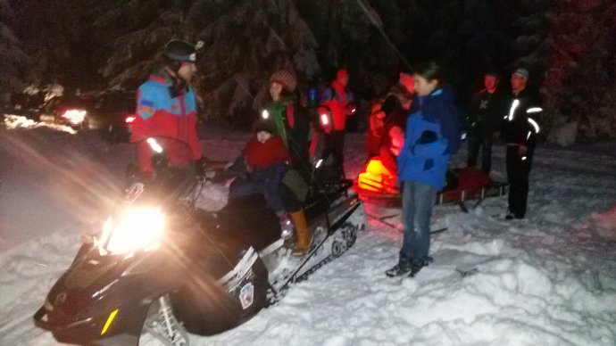 Vyprošťování zapadlých vozidel v Krušných horách